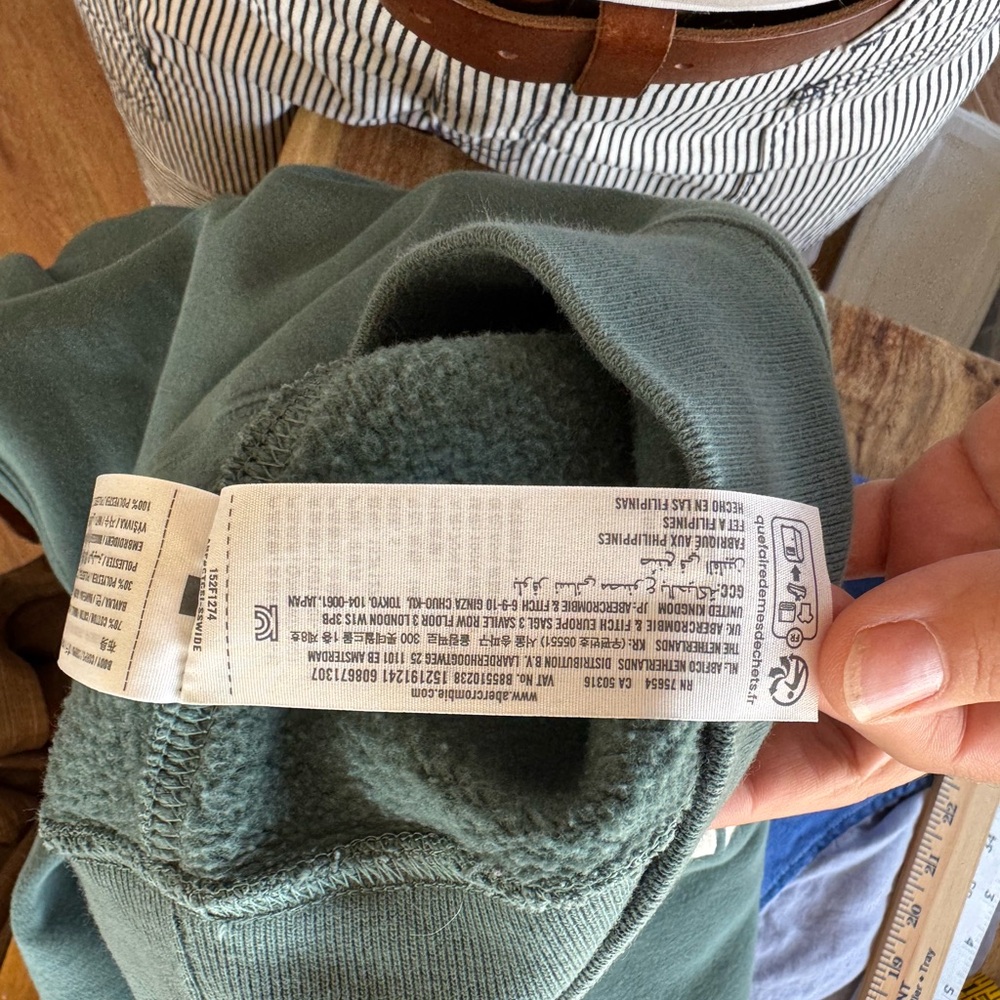 Abercrombie & Fitch Soft Green Sweatshirt game day football fall - Picture 6 of 7